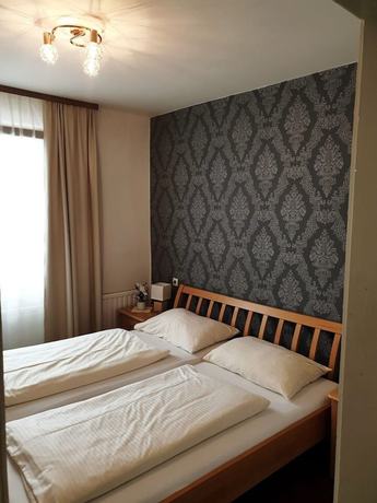 Imagen de la habitación del Hotel Pensi&oacute;n Landgasthof L&ouml;wen Sulz. Foto 15