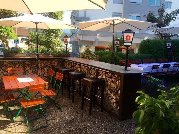 Imagen del bar/restaurante del Hotel Pensi&oacute;n Landgasthof L&ouml;wen Sulz. Foto 9