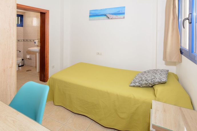 Imagen de la habitación del Hotel Pensión MAGEC. Foto 4