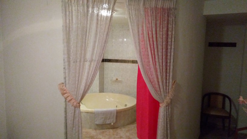 Imagen de la habitación del Hotel Pensi&oacute;n Mari Loli. Foto 7