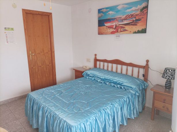 Imagen de la habitación del Hotel Pensi&oacute;n Mari Loli. Foto 13