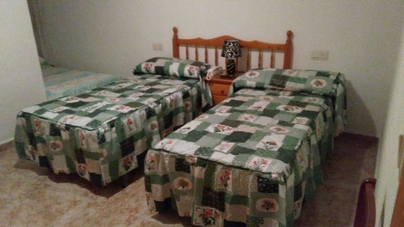 Imagen de la habitación del Hotel Pensi&oacute;n Mari Loli. Foto 14