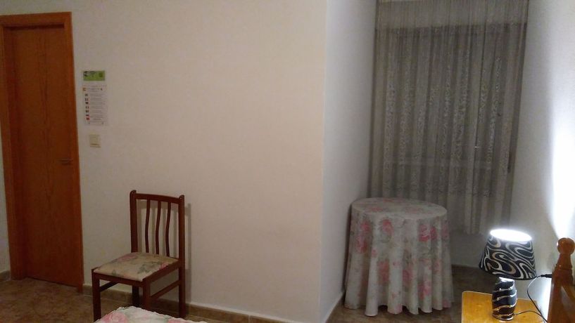 Imagen de la habitación del Hotel Pensi&oacute;n Mari Loli. Foto 16