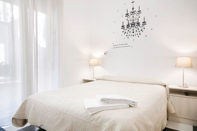 Imagen de la habitación del Hotel Pensi&oacute;n Mesones. Foto 2