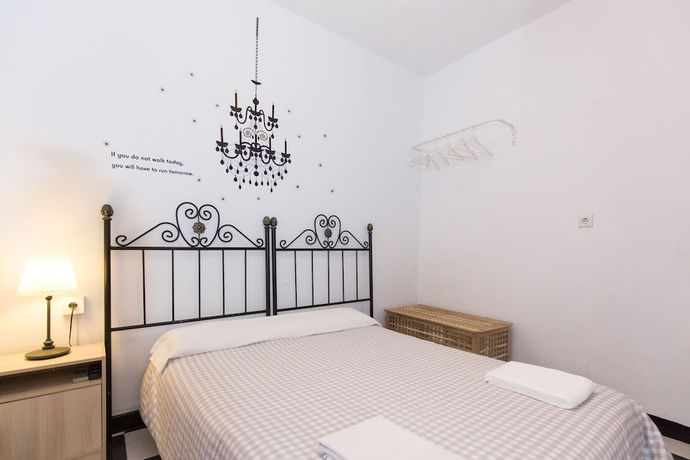 Imagen de la habitación del Hotel Pensi&oacute;n Mesones. Foto 8