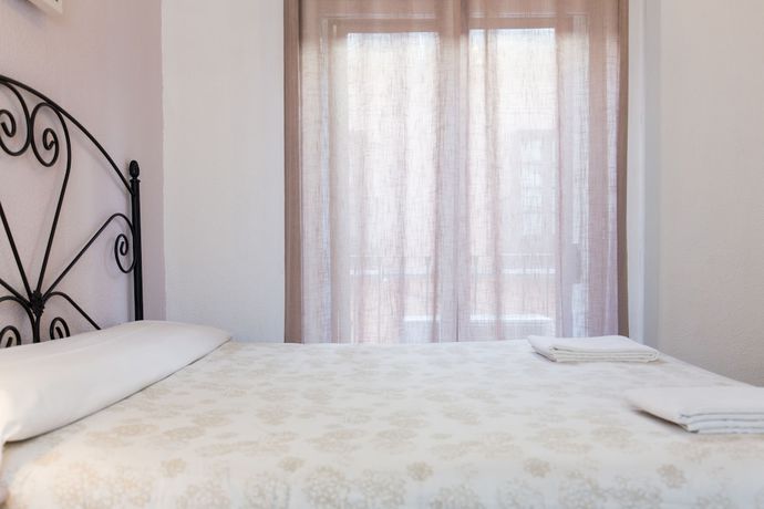 Imagen de la habitación del Hotel Pensi&oacute;n Mesones. Foto 11