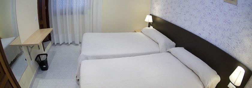 Imagen de la habitación del Hotel Pensi&oacute;n O Cruceiro da Ulla. Foto 2