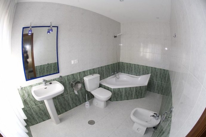 Imagen de la habitación del Hotel Pensi&oacute;n O Cruceiro da Ulla. Foto 8