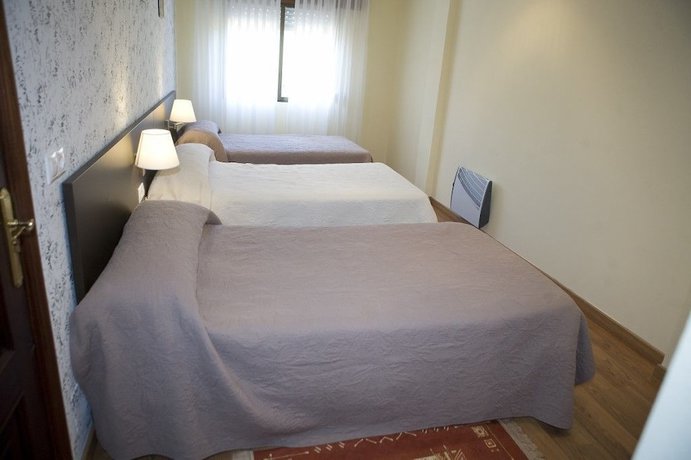 Imagen de la habitación del Hotel Pensi&oacute;n O Cruceiro da Ulla. Foto 19