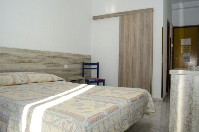 Imagen de la habitación del Hotel Pensi&oacute;n Pardo. Foto 9