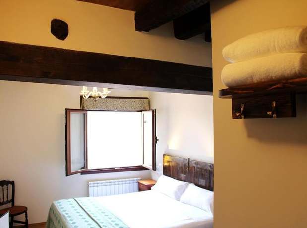 Imagen de la habitación del Hotel Pensi&oacute;n Posada Ignatius. Foto 9