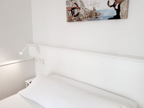 Imagen de la habitación del Hotel Pensión Régil. Foto 7