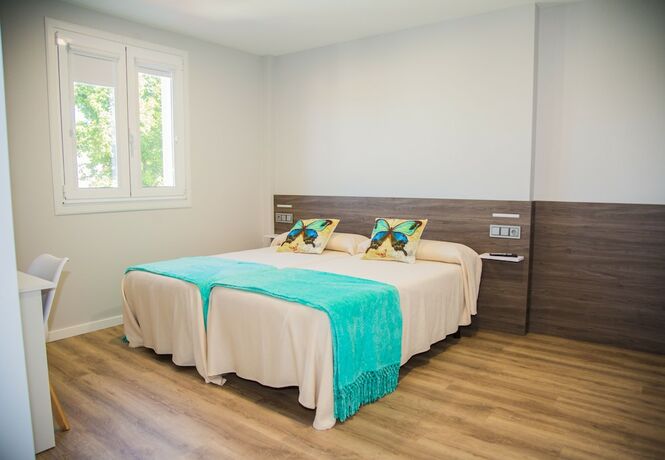 Imagen general del Hotel Pensión San Antón - Hostel. Foto 4