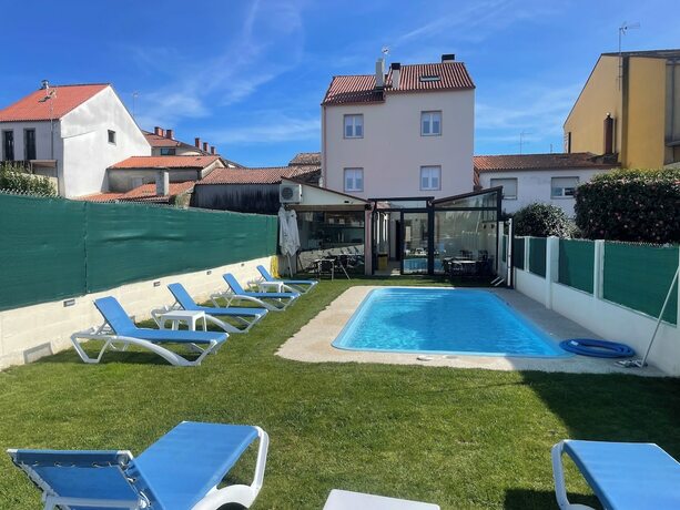 Imagen general del Hotel Pensión San Antón - Hostel. Foto 9