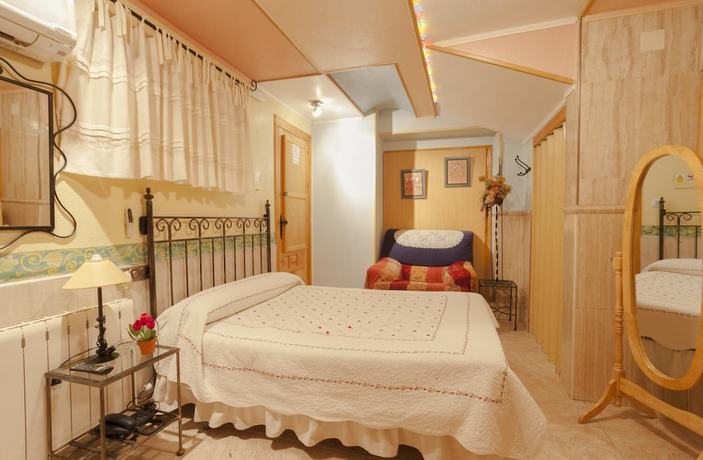Imagen de la habitación del Hotel Pensi&oacute;n San Jos&eacute;. Foto 5