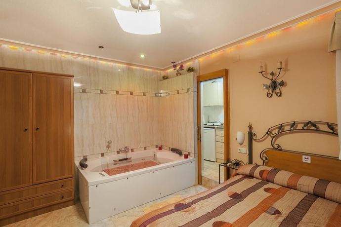 Imagen de la habitación del Hotel Pensi&oacute;n San Jos&eacute;. Foto 16