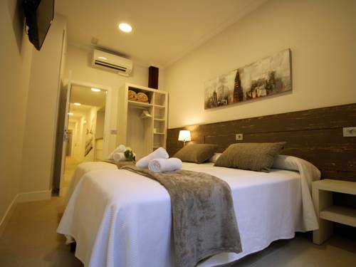 Imagen de la habitación del Hotel Pensión San Martin. Foto 5