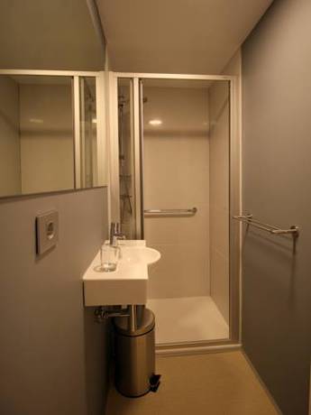 Imagen de la habitación del Hotel Pensión San Martin. Foto 7