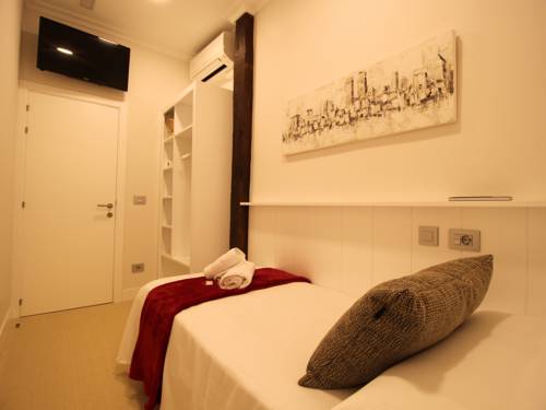 Imagen de la habitación del Hotel Pensión San Martin. Foto 15