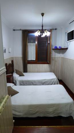 Imagen de la habitación del Hotel Pensi&oacute;n Santa Mar&iacute;a. Foto 10