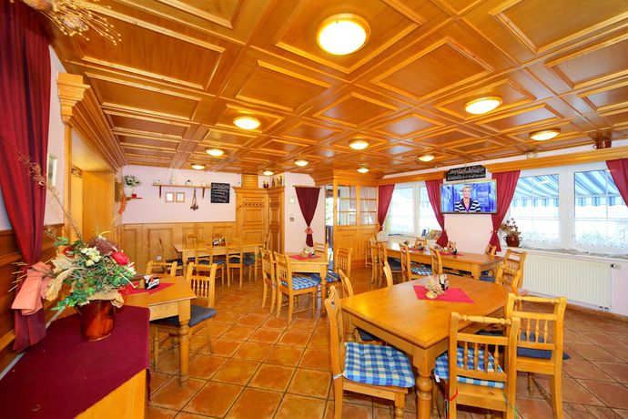 Imagen del bar/restaurante del Hotel Pension Alba. Foto 6