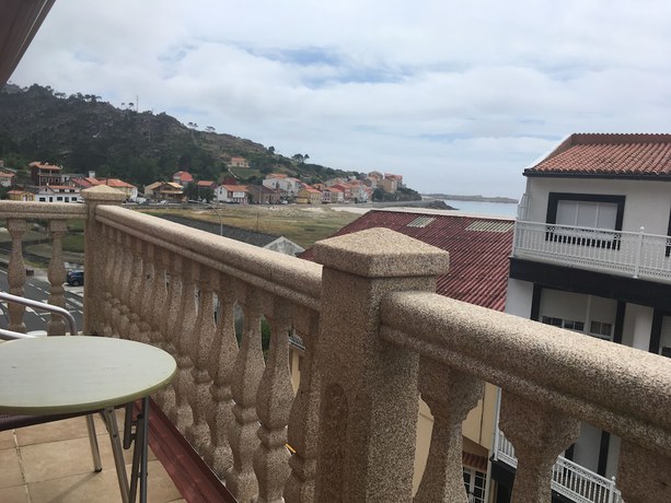 Imagen de los exteriores del Hotel Pension Areas. Foto 6