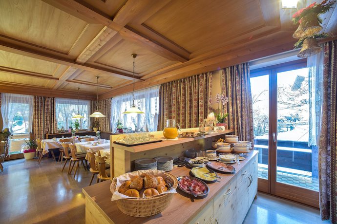 Imagen del bar/restaurante del Hotel Pension Atlantic. Foto 9