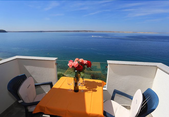 Imagen de la habitación del Hotel Pension Augustino. Foto 13