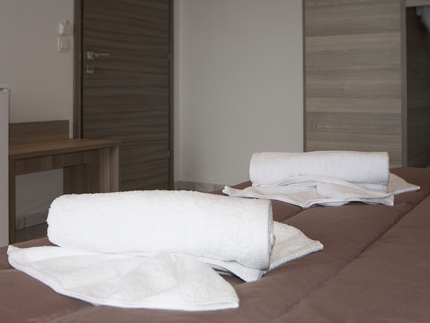 Imagen de la habitación del Hotel Pension Avocado. Foto 17