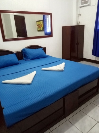 Imagen de la habitación del Hotel Pension Bacolod. Foto 5