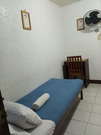 Imagen de la habitación del Hotel Pension Bacolod. Foto 11