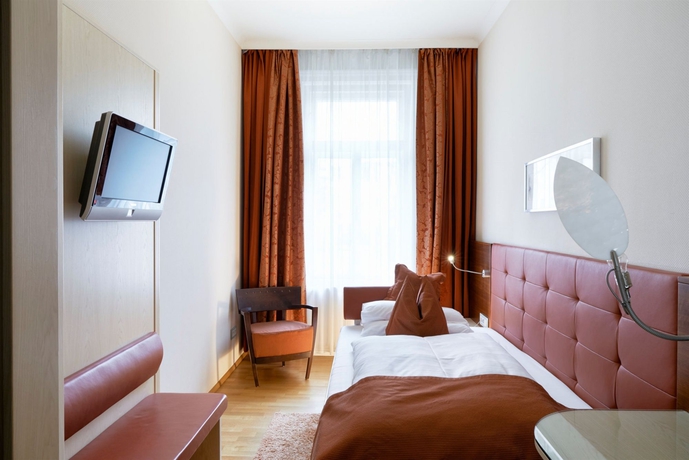 Imagen de la habitación del Hotel Pension Baronesse. Foto 12