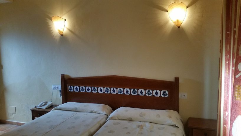 Imagen de la habitación del Hotel Pension Calatrava. Foto 9