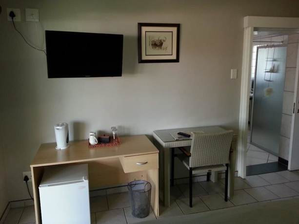 Imagen de la habitación del Hotel Pension Casa Africana. Foto 13