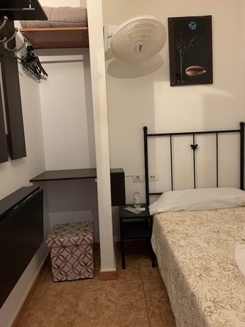 Imagen de la habitación del Hotel Pension Casa Blanca. Foto 6