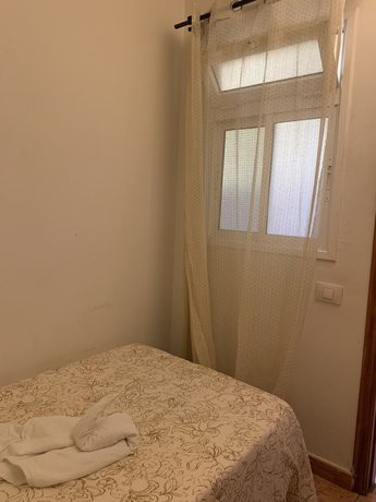 Imagen de la habitación del Hotel Pension Casa Blanca. Foto 7