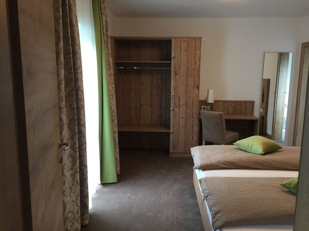 Imagen de la habitación del Hotel Pension David. Foto 6