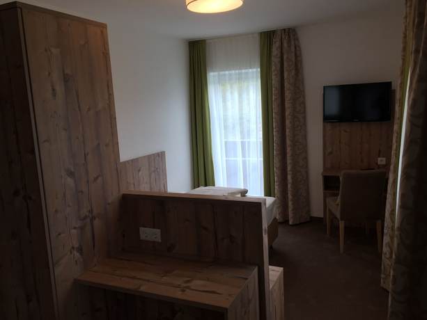 Imagen de la habitación del Hotel Pension David. Foto 10