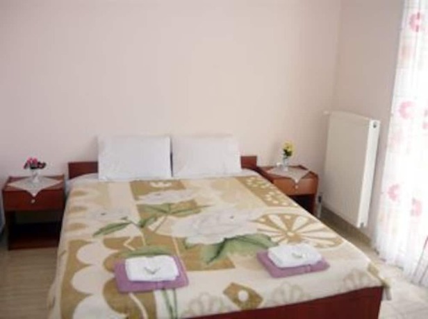 Imagen de la habitación del Hotel Pension Delfini. Foto 17