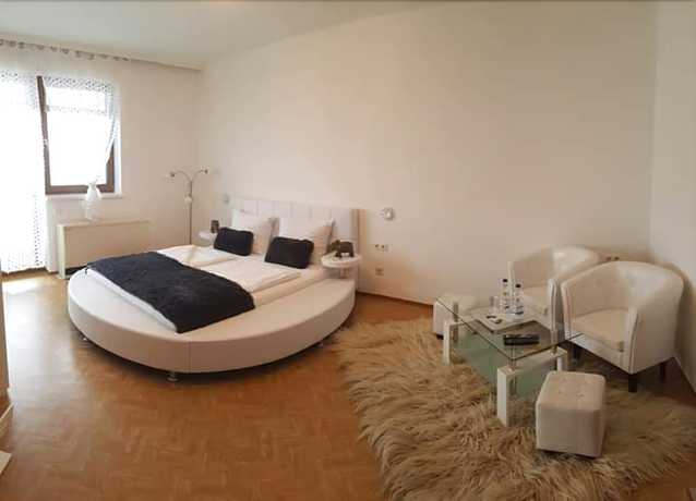 Imagen de la habitación del Hotel Pension Dimitrova. Foto 5