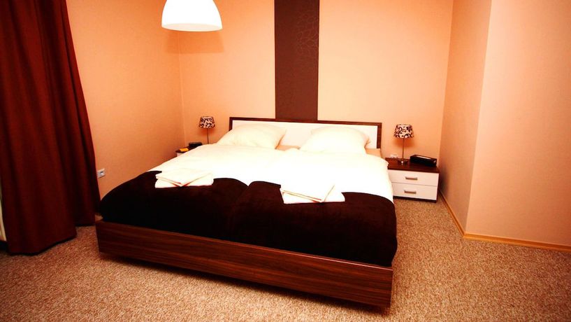 Imagen de la habitación del Hotel Pension Elan. Foto 18
