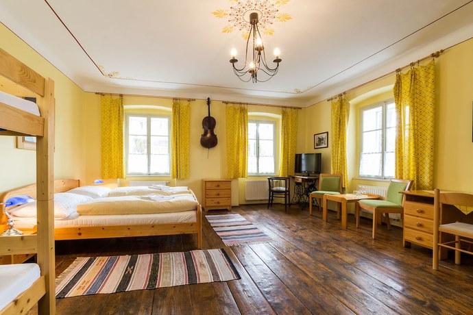 Imagen de la habitación del Hotel Pension Gardena Kaplick&aacute; 21. Foto 3