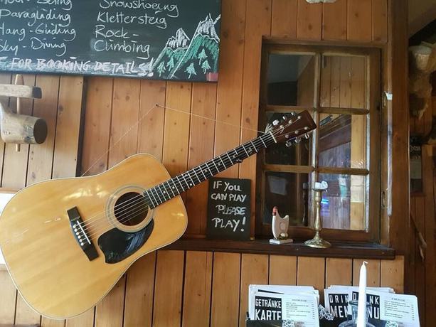 Imagen de los interiores del Hotel Pension Gimmelwald. Foto 17