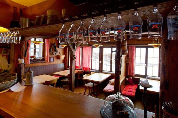 Imagen del bar/restaurante del Hotel Pension Gimmelwald. Foto 12