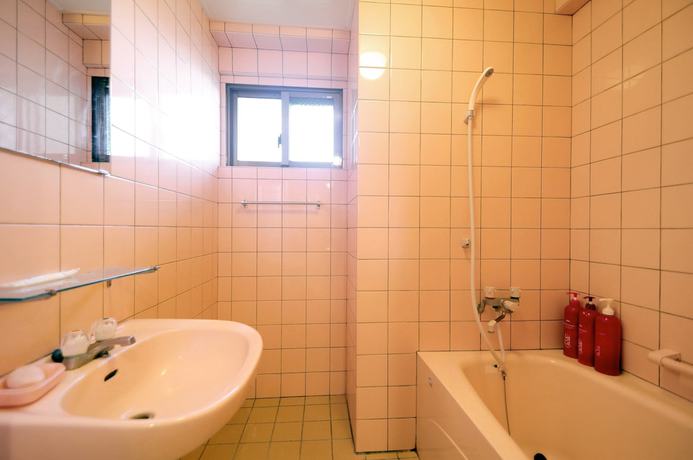 Imagen de la habitación del Hotel Pension Hana Miyakojima. Foto 6