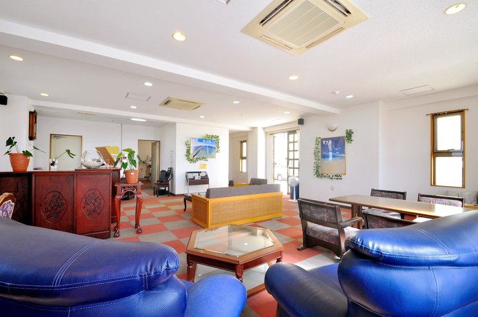 Imagen de los interiores del Hotel Pension Hana Miyakojima. Foto 14