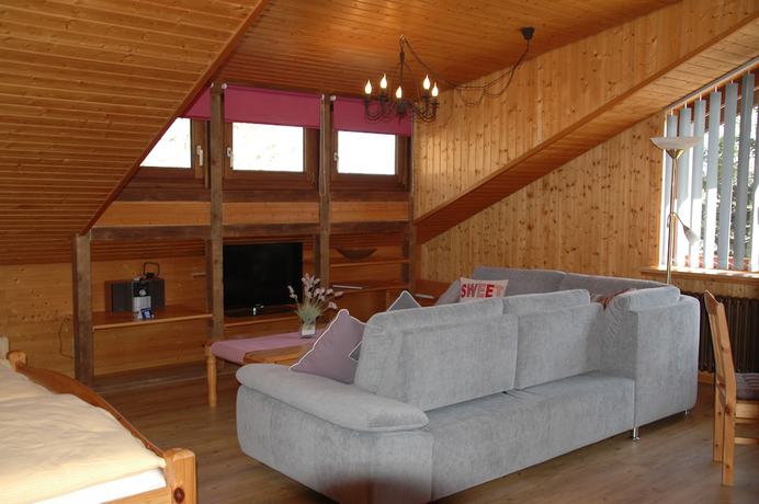 Imagen de la habitación del Hotel Pension Haus Diefenbach. Foto 11