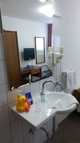 Imagen de la habitación del Hotel Pension Haus Diefenbach. Foto 13