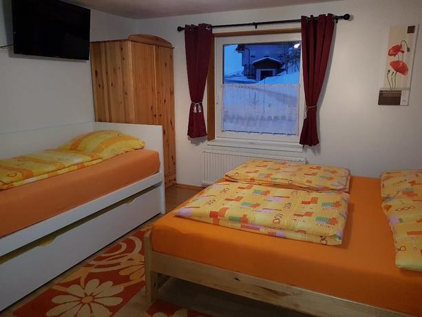 Imagen de la habitación del Hotel Pension Haus Rohrmoser. Foto 12