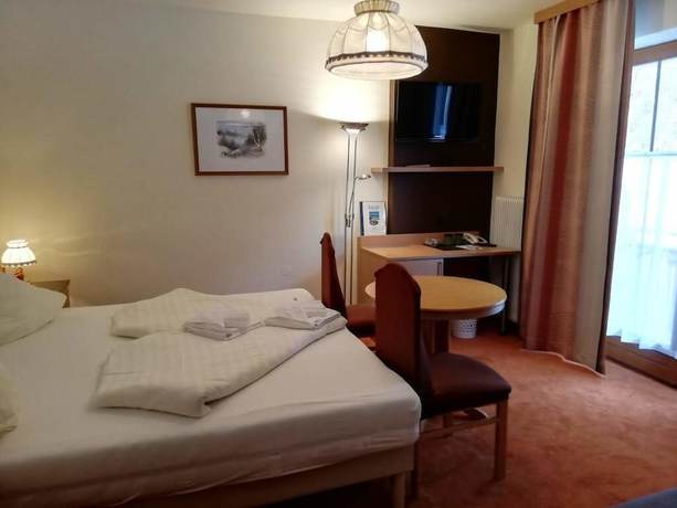 Imagen de la habitación del Hotel Pension Hubertushof. Foto 8